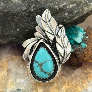 Turquoise southwestern sterling silver southwestern ring